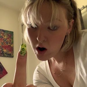 Meet your Posher, Madison